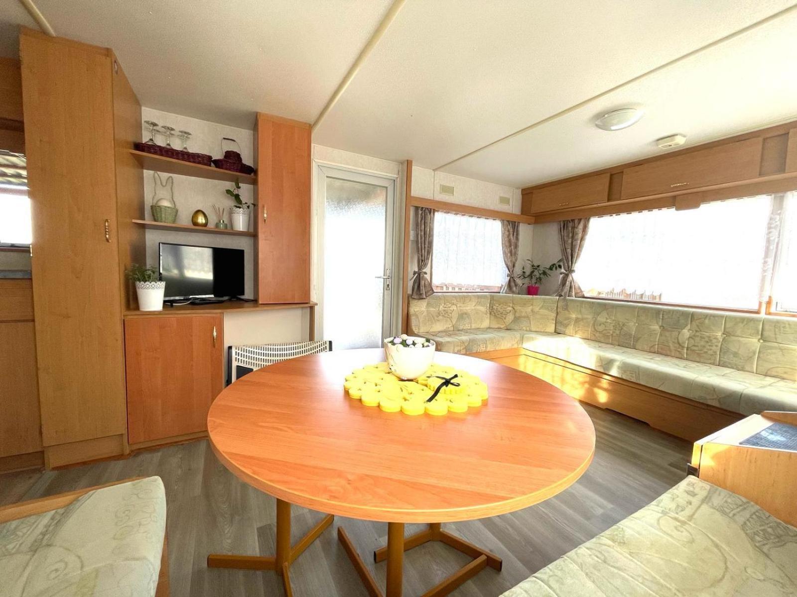 Mobilheim Na Louce Villa Vyrovice Exterior photo