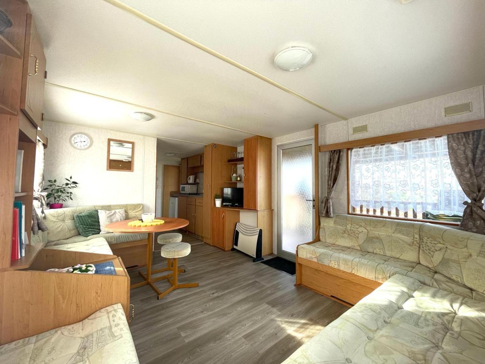 Mobilheim Na Louce Villa Vyrovice Exterior photo